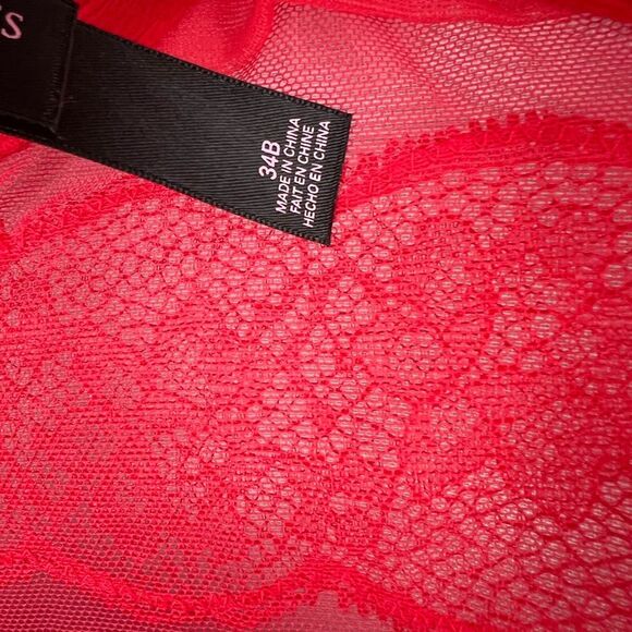 Victoria’s Secret lingerie garter lace red holidays sheer bows 34B - Picture 5 of 5